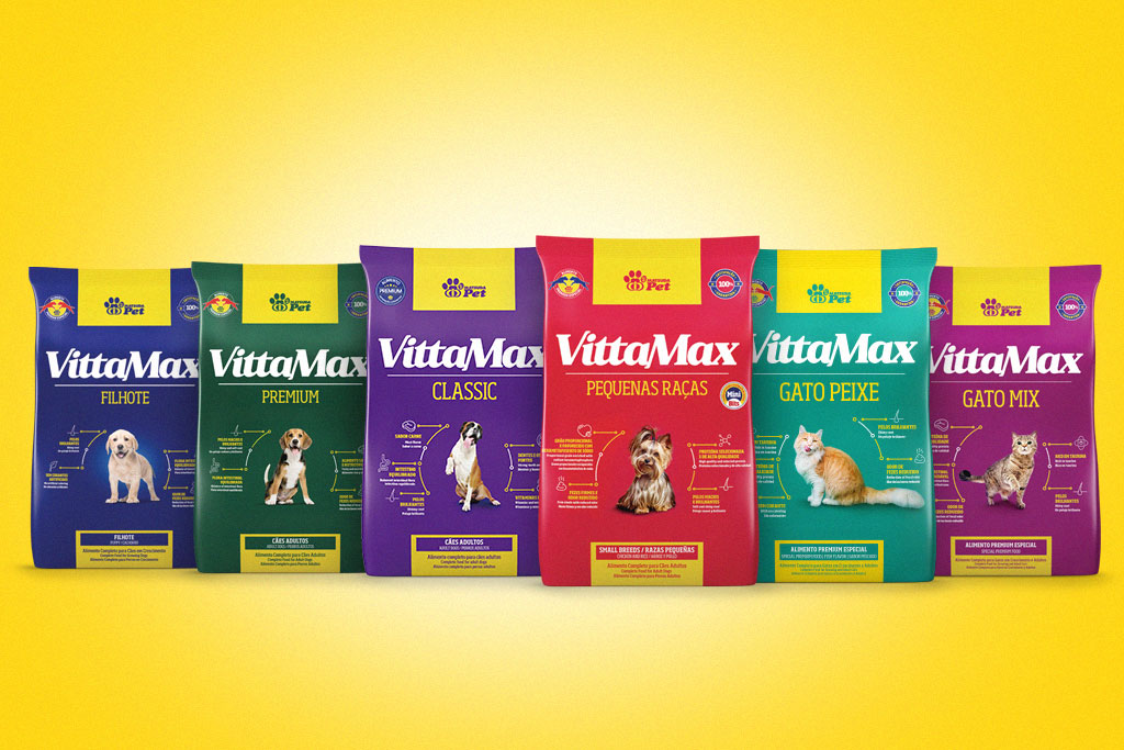 Na imagem, um fundo amarelo com o pacote de rações da linha Vittamax da Matsuda Pet